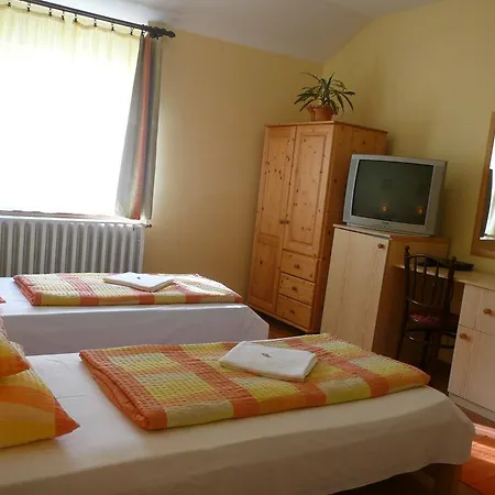 Casa de hóspedes Kincses Debrecen